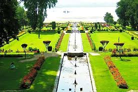 Day 1: Arrival in Srinagar – Local Sightseeing Day 1: Arrival in Srinagar – Local Sightseeing