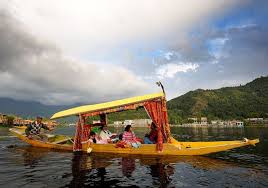 Day 1: Arrival in Srinagar – Shikara Ride Day 1: Arrival in Srinagar – Shikara Ride