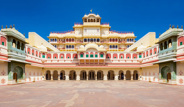 Day 2: Jaipur Sightseeing – Forts and Views Day 2: Jaipur Sightseeing – Forts and Views